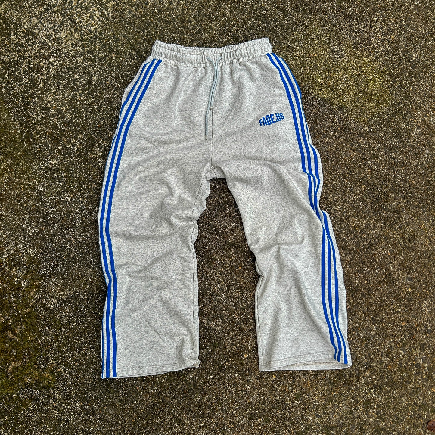 FADE.US OVERSIZED SWEATS